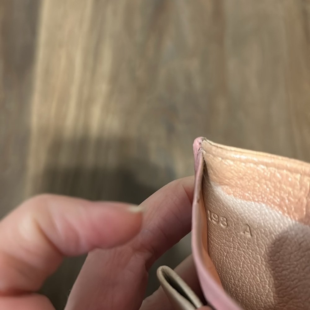 Miu Miu card holder - repainted - Picture 10 of 13